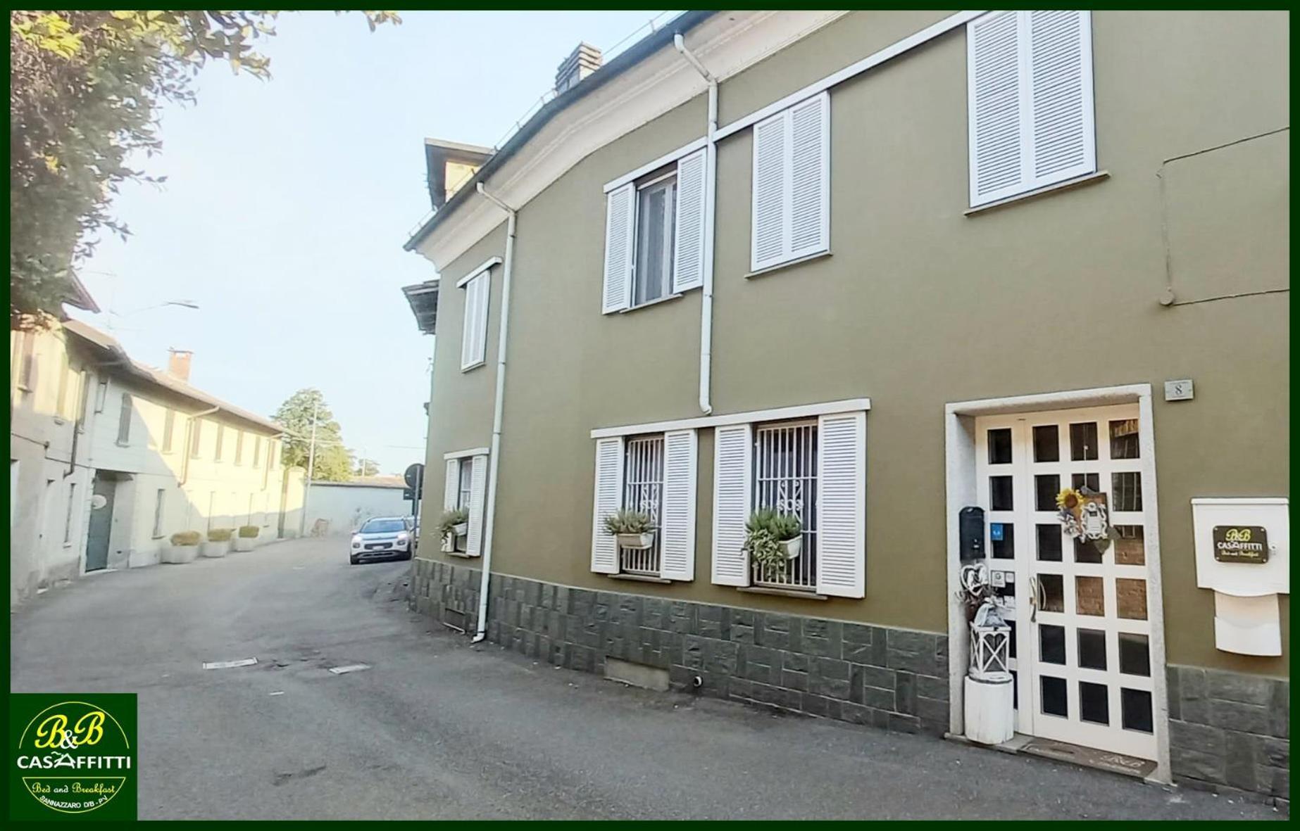 B&B Casaffitti Sannazzaro de' Burgondi Екстериор снимка